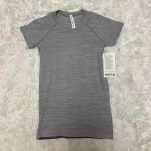 NWT lululemon swiftly tech 2.0 short sleeve shirt 6